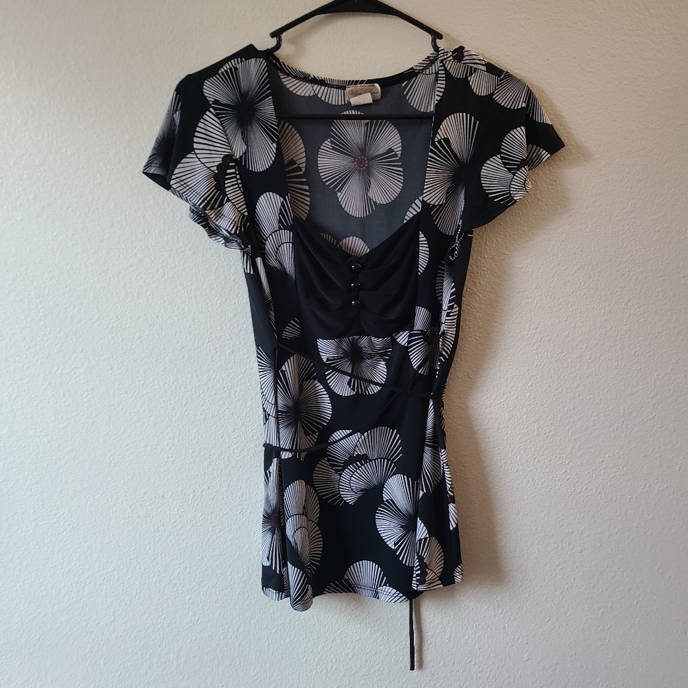 cute blouse